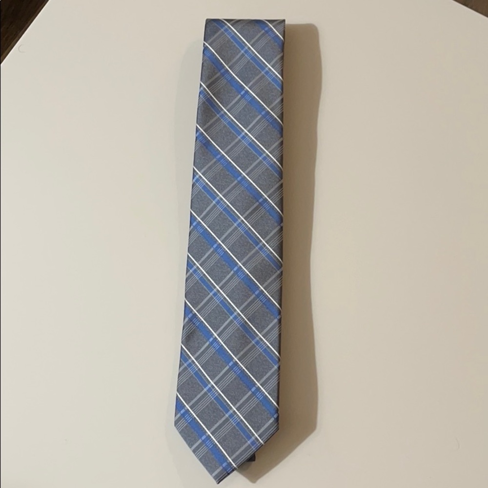 NWT polyester tie